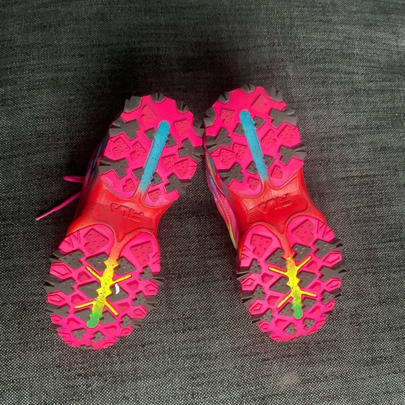 FILA Women's Oakmont TR Rainbow Chunky Platform Sneakers - Size 6 - Picture 8 of 8